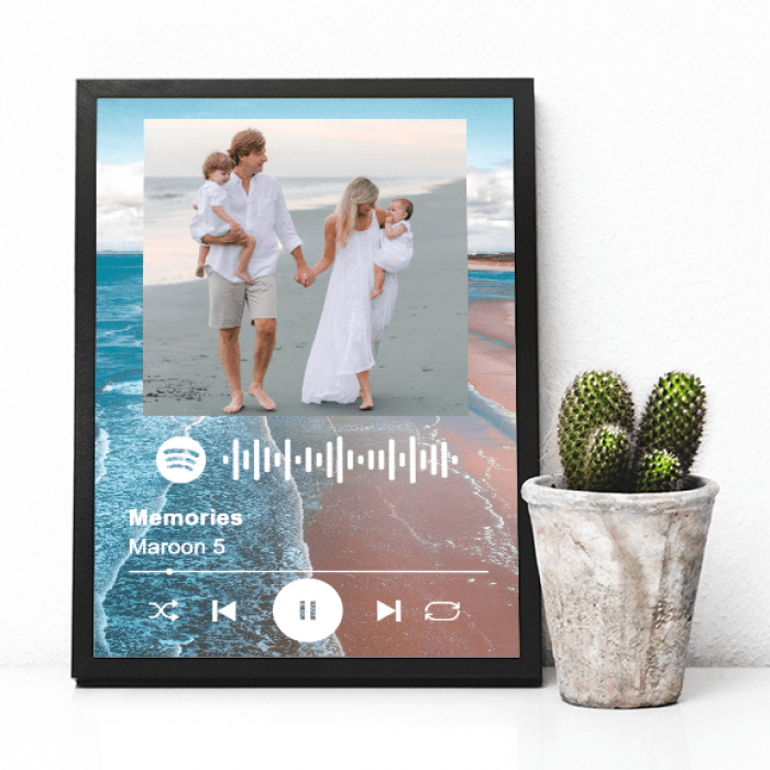 Tablou Spotify Sea personalizat cu poza si melodia preferata M1 - Tablorama.ro